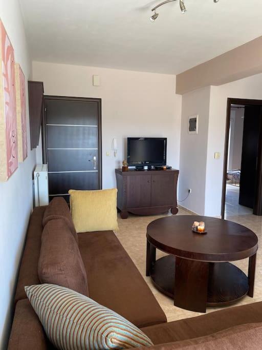 Raise Mirivili Serviced Apartment Aleksandropolis Zewnętrze zdjęcie